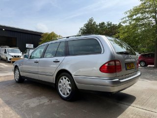 /photos/11804/ec32e188-09d9-400e-aa43-bf8af13759de_i320x240.jpg